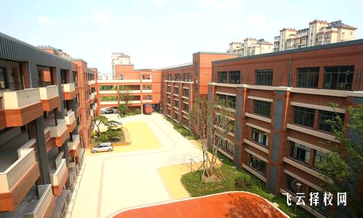 成都核瑞工程职业技术学校vs普通高中？中职升学新路径